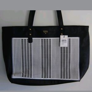 Fossil tote